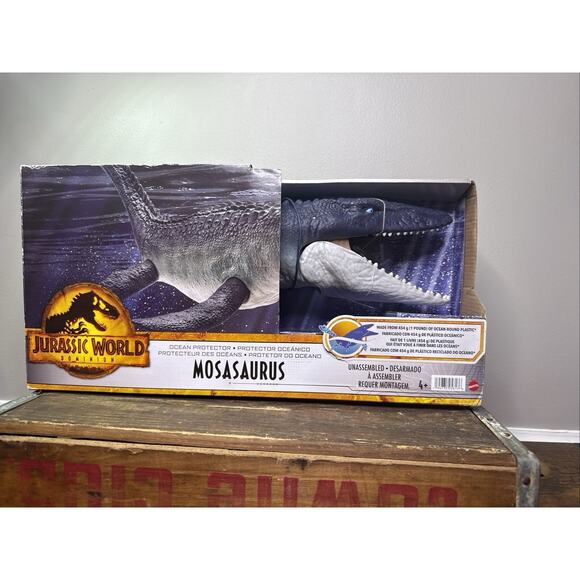 Jurassic World Dominion Ocean Protector Mosasaurus Dinosaur Figure New With Box - Picture 1 of 3
